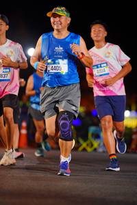 BIB: 837, 7023, 4409, 41514
                            <button type="button" onclick="openModal(21570610)" class="btn btn-primary btn-sm float-right btn-popup" data-toggle="modal" data-target=".modal-high-quality">
                        <i class="fas fa-shopping-cart"></i> Add to Cart
                    </button>
                                            <button type="button" onclick="isThisMe(21570610, true)" class="btn btn-success btn-sm float-right btn-popup btn-isme hidden" data-toggle="tooltip" data-placement="bottom" title="นี่คือรูปของคุณใช่ไหม คลิกที่นี่เพื่อเอาเข้าอัลบั้ม">
                        <i class="fas fa-plus"></i> Add to album
                    </button>
                    <button type="button" onclick="isThisMe(21570610, false)" class="btn btn-warning btn-sm float-right btn-popup btn-isnotme hidden">
                        <i class="fas fa-ban"></i> Remove from album
                    </button>